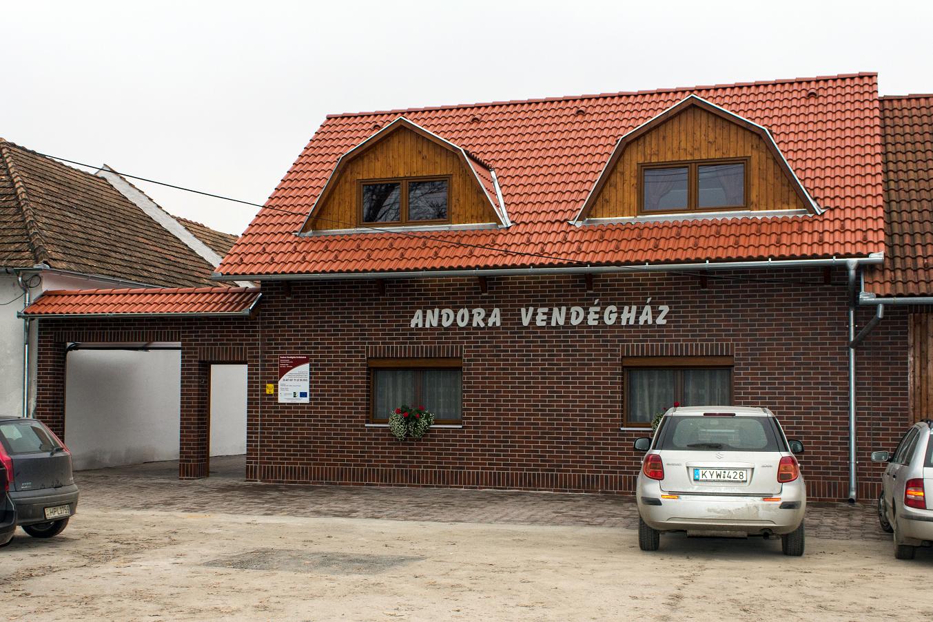 Andora Vendeghaz1